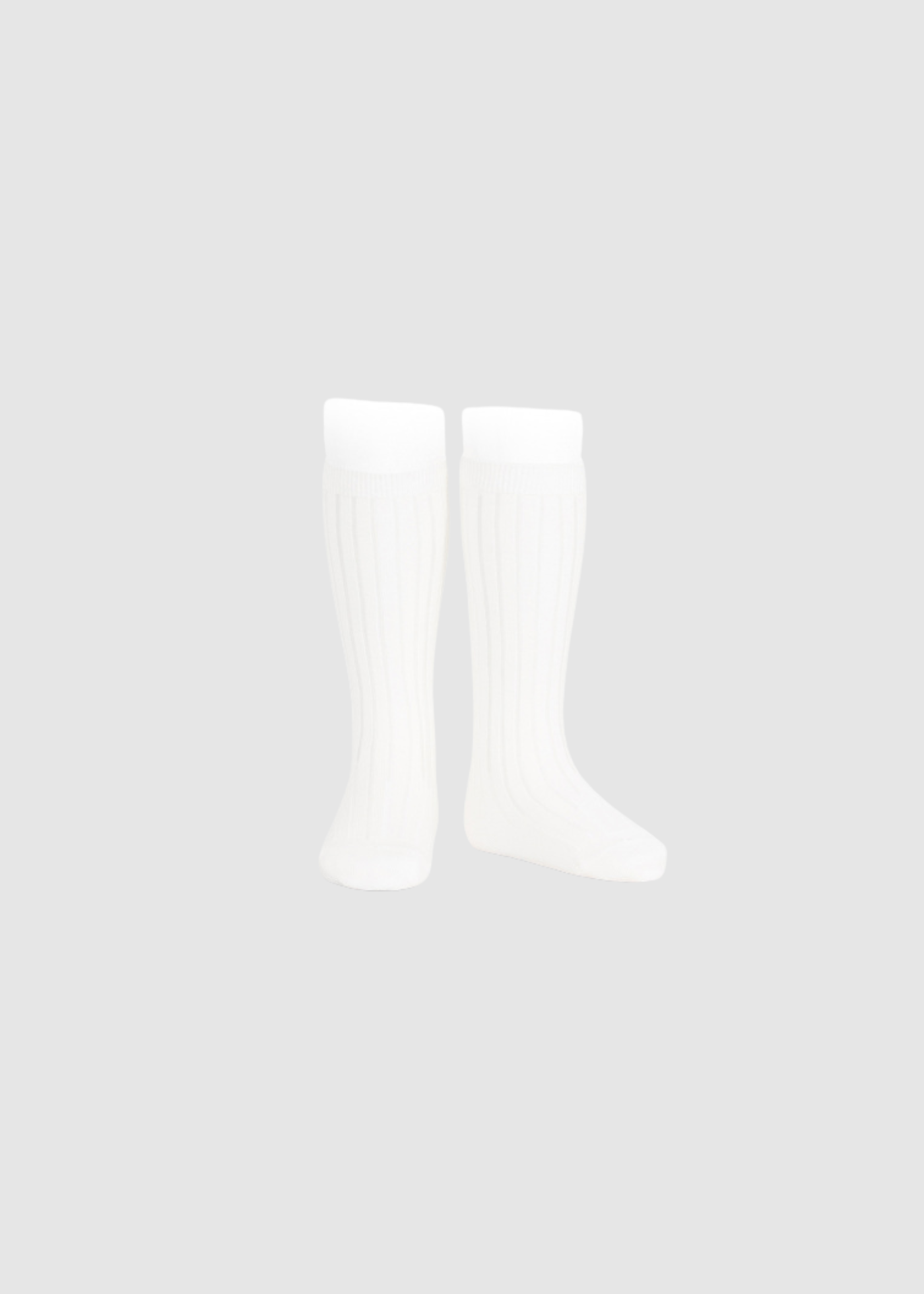 Calceta líneas blanco